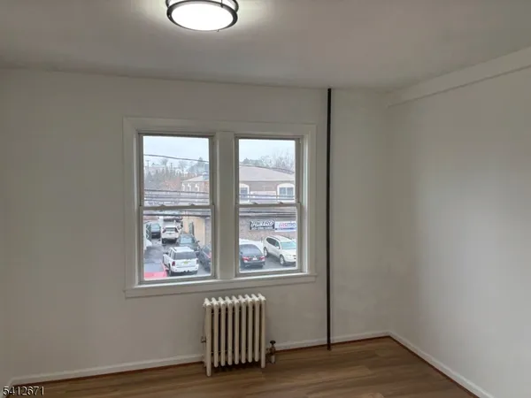 $2,850 | 334 Midland Avenue, Unit 1, Saddle Brook, NJ 07663