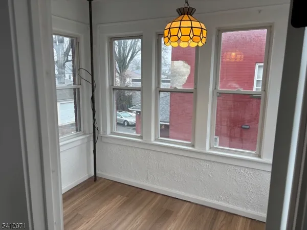 $2,850 | 334 Midland Avenue, Unit 1, Saddle Brook, NJ 07663