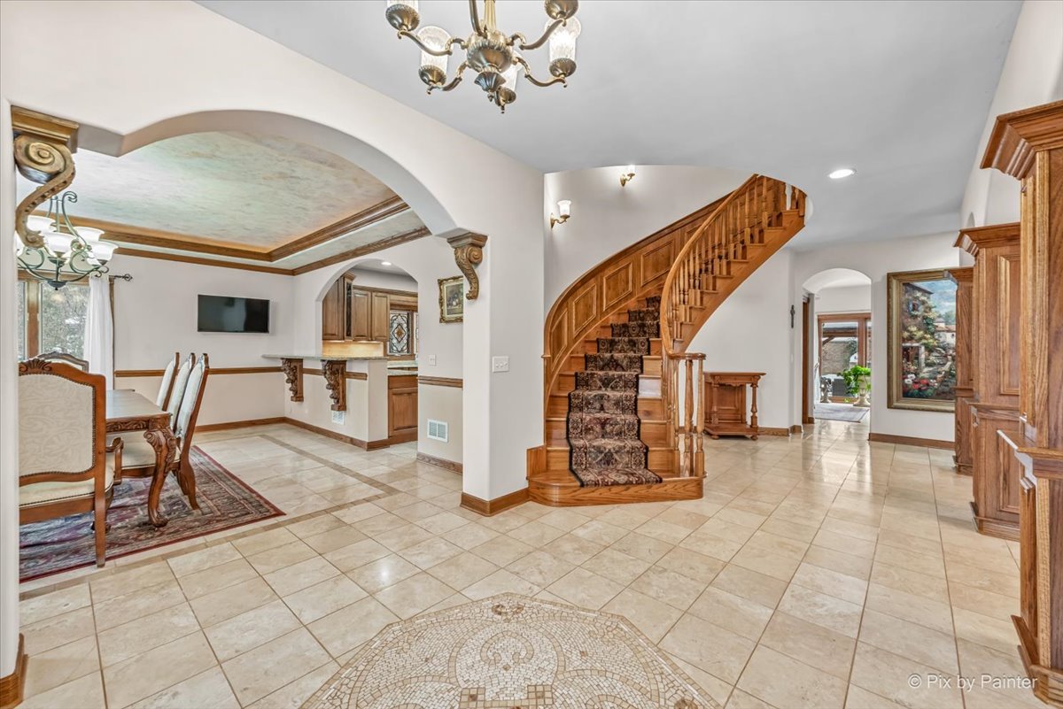 10018 Haegers Bend Road Barrington Hills, IL 60102 - Photo 3 of 95