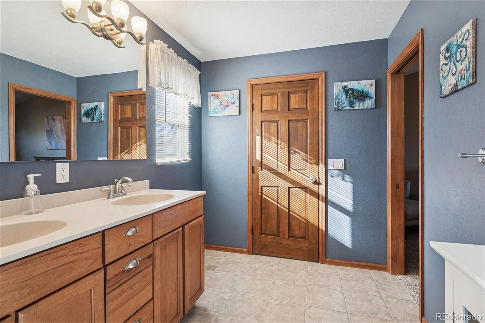 13237 Monroe Way Thornton, CO 80241 - Photo 20 of 34