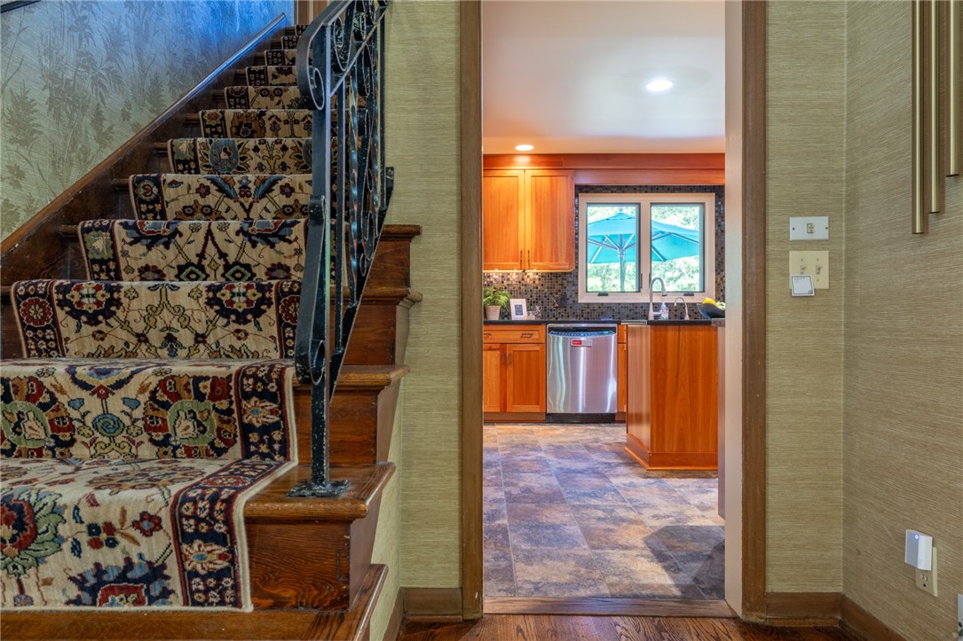 170 Edgemoor Road Brighton, NY 14618 - Photo 36 of 50