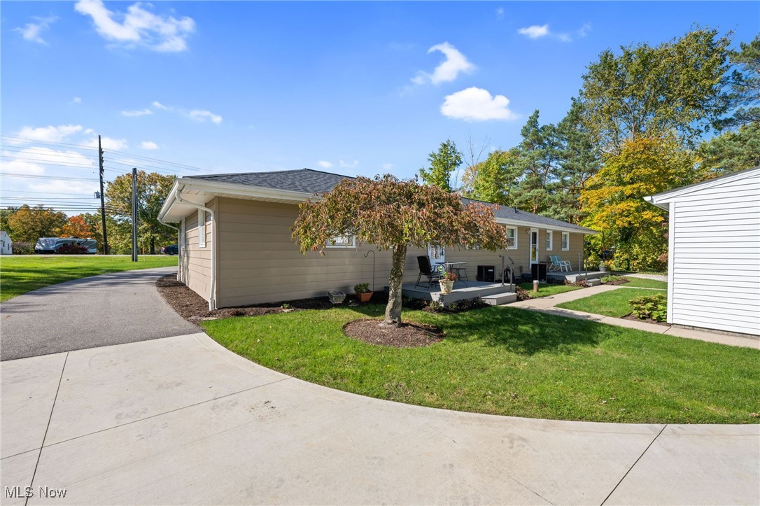 12155 Chillicothe Road Chesterland, OH 44026 - Photo 15 of 34 Gallery Image 15