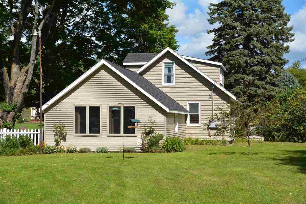 787 West Sleights Road Traverse City, MI 49696 - Photo 5 of 47 1822992-4.JPG