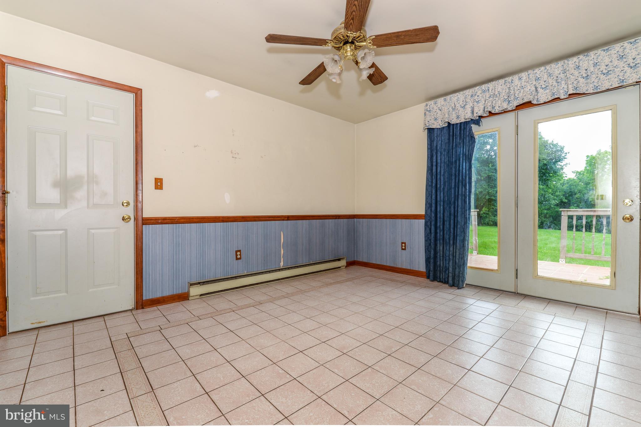 128 Plum Hill Road Peach Bottom, PA 17563 - Photo 6 of 25 Dining Room