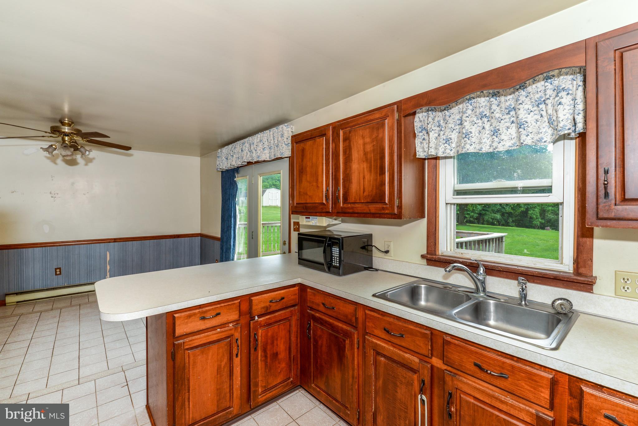 128 Plum Hill Road Peach Bottom, PA 17563 - Photo 8 of 25 Kitchen