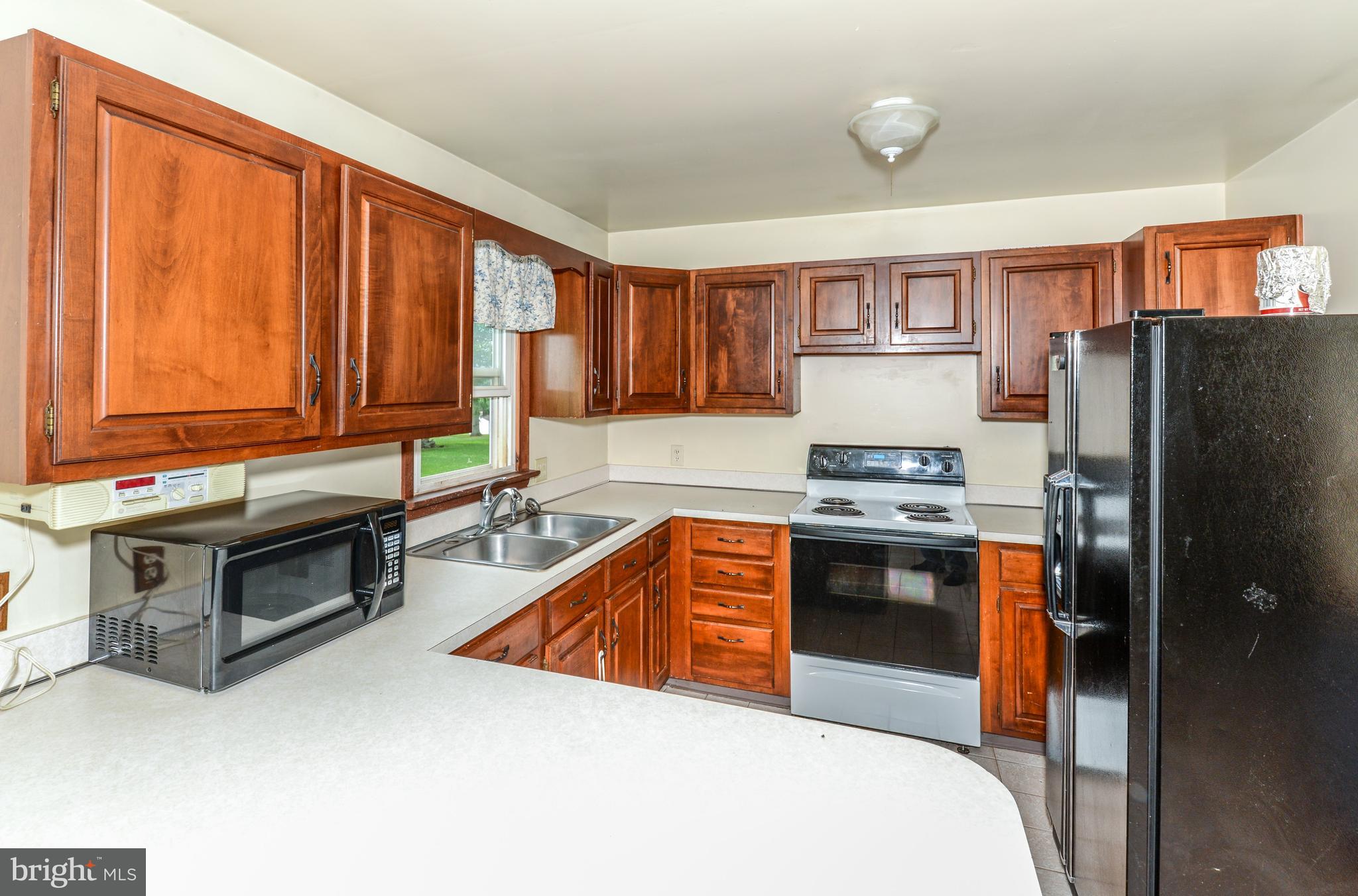 128 Plum Hill Road Peach Bottom, PA 17563 - Photo 10 of 25 Kitchen