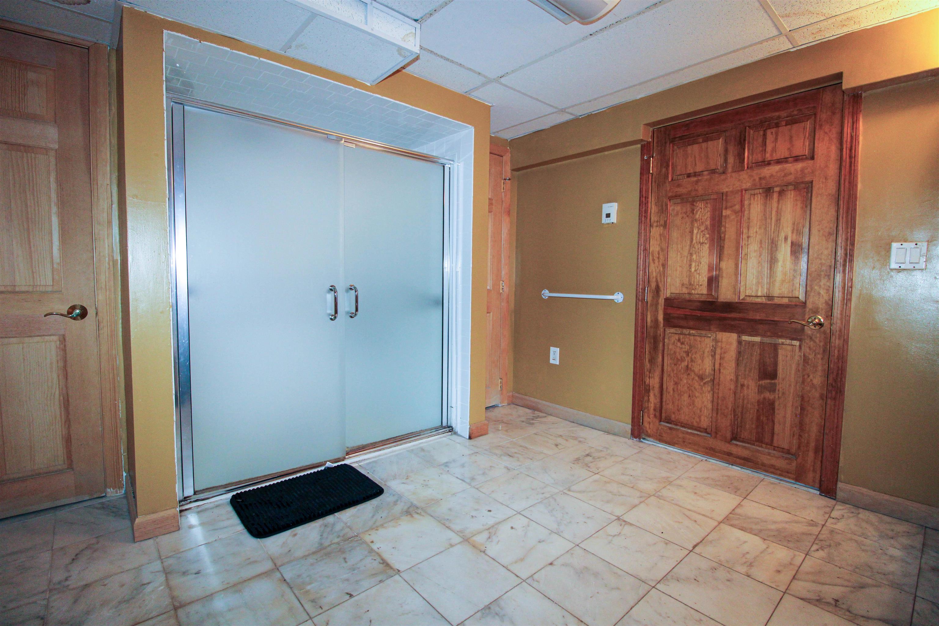 8 Grenada Circle Nashua, NH 03062 - Photo 23 of 38