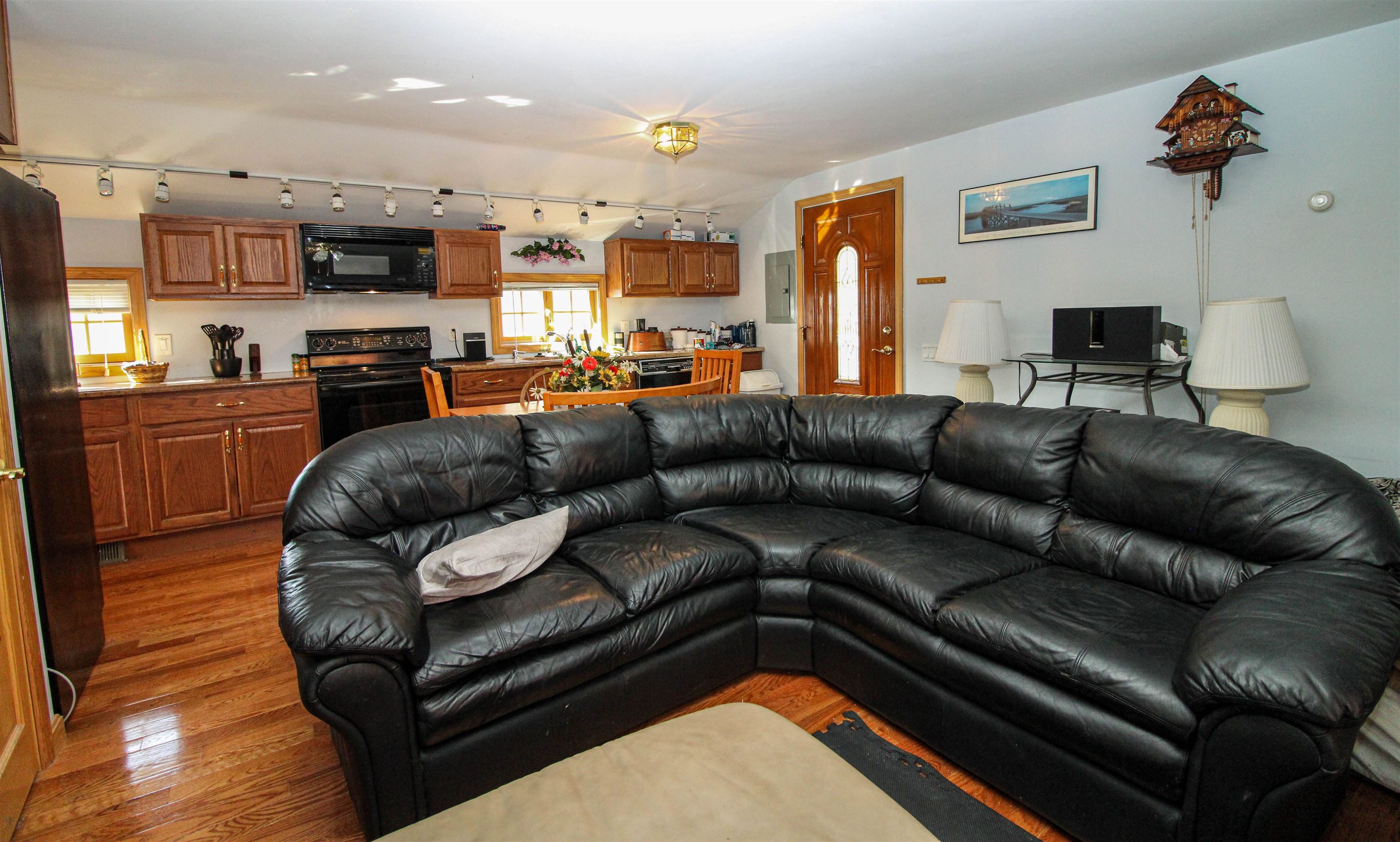 8 Grenada Circle Nashua, NH 03062 - Photo 29 of 38