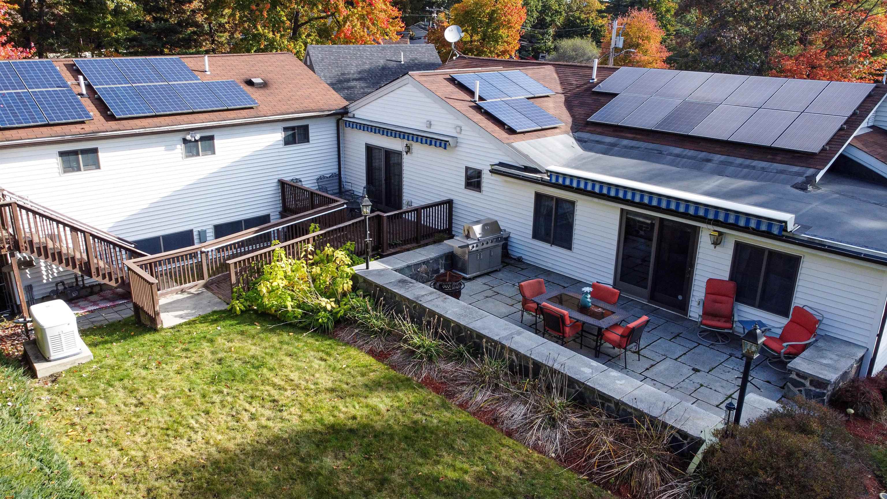 8 Grenada Circle Nashua, NH 03062 - Photo 34 of 38