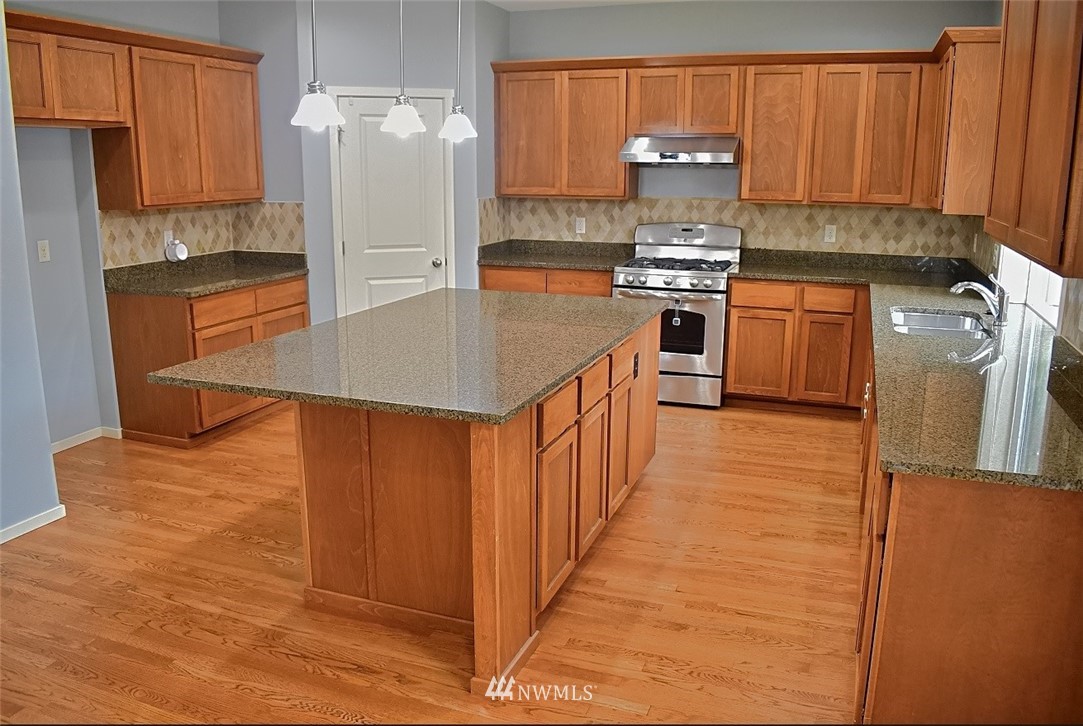 3525 217th Place Southeast Bothell, WA 98021 - Photo 11 of 31