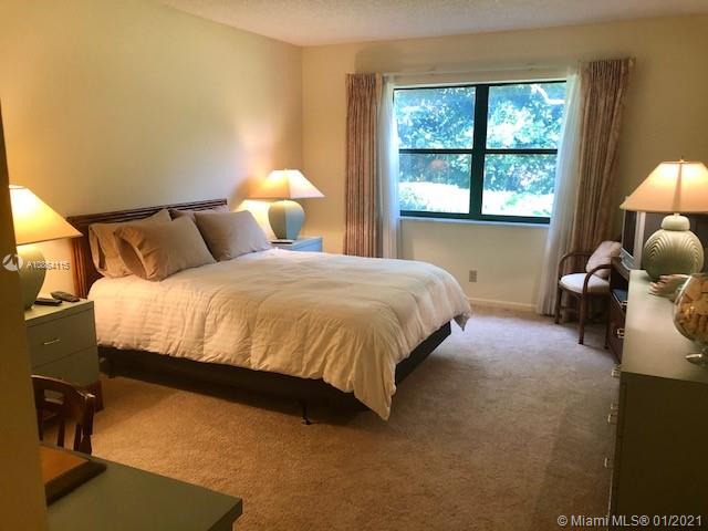 Waterbend at Jonathan's Landing Jupiter, FL 33477 - Photo 8 of 16