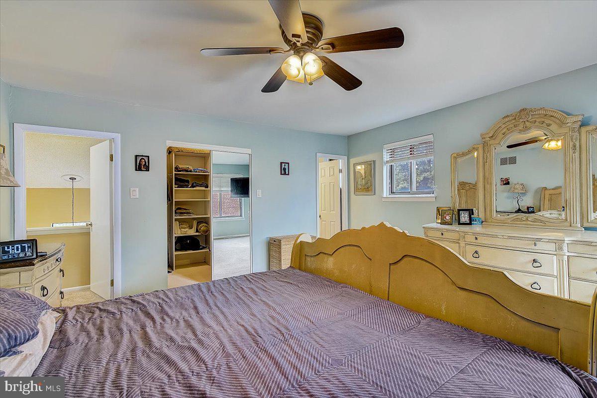 3400 Honey Run Road Ambler, PA 19002 - Photo 12 of 26 Main bedroom with walk-in closet
