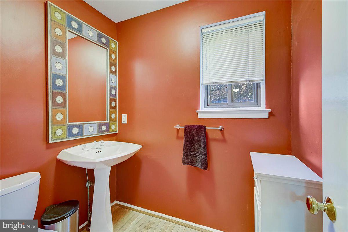 3400 Honey Run Road Ambler, PA 19002 - Photo 10 of 26 Half bath