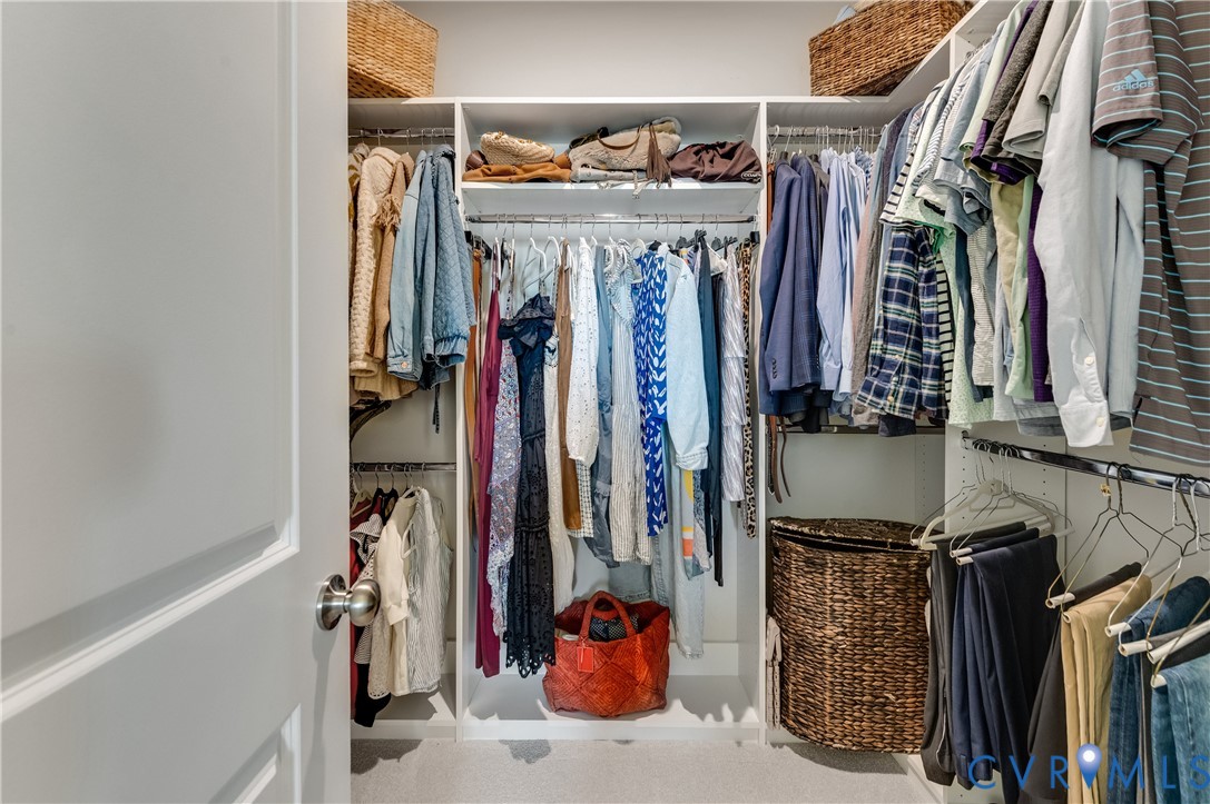 1900 Roseneath Road, Unit 8B Richmond, VA 23230 - Photo 31 of 50 View of walk in closet