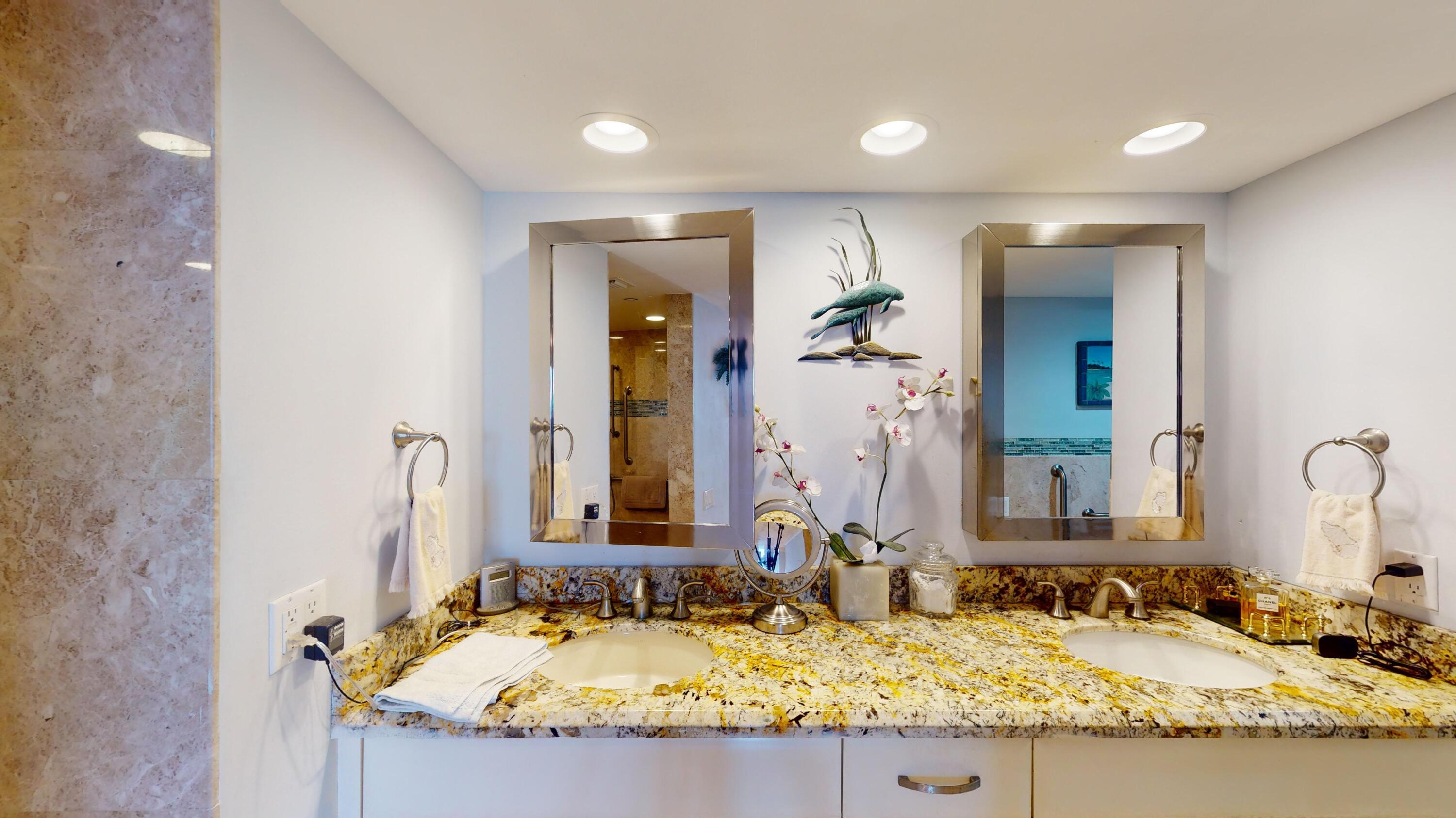 350 South Ocean Boulevard, Unit 2A Boca Raton, FL 33432 - Photo 17 of 33 Master Bath