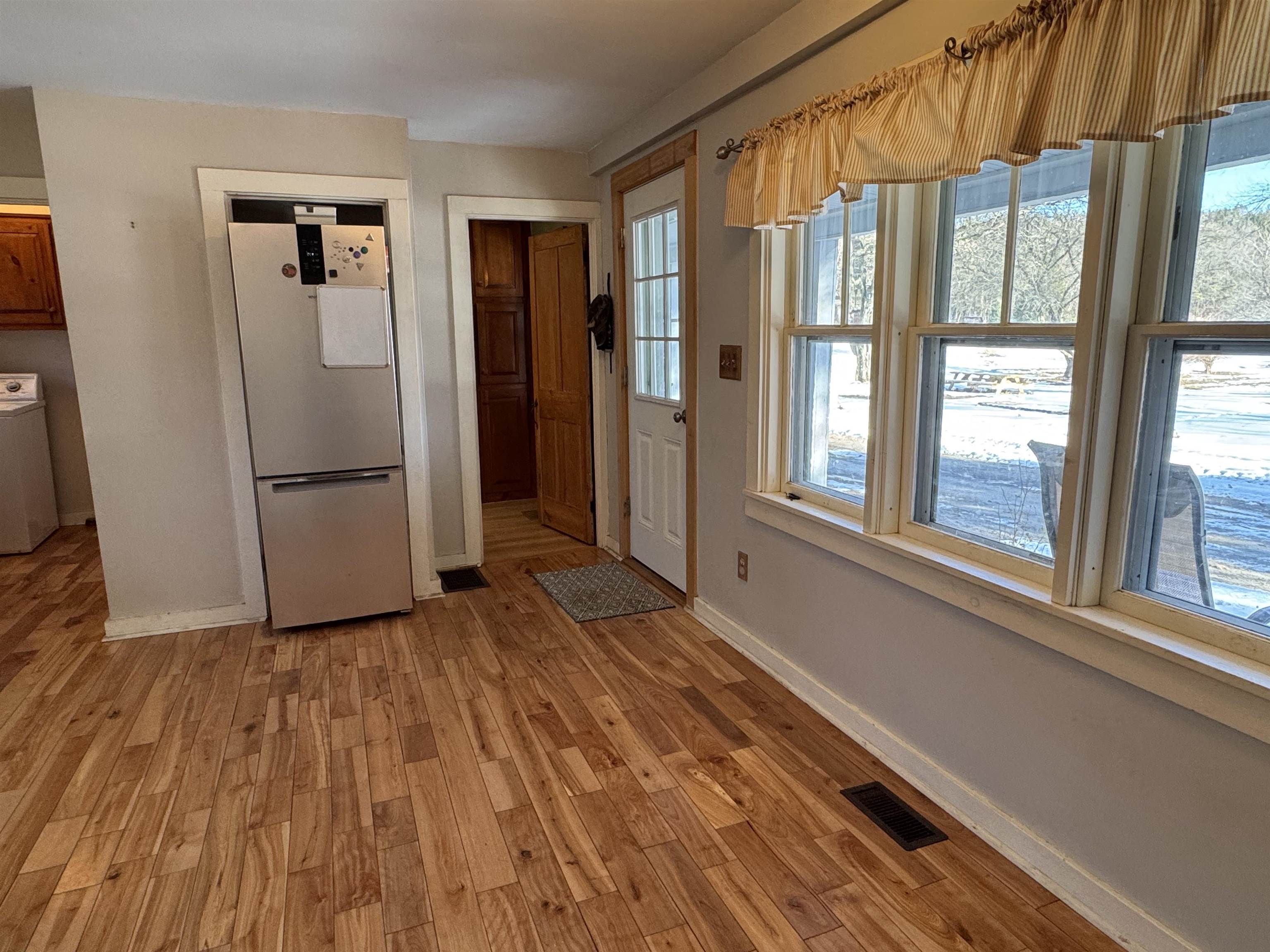 188 Upper Walpole Road Walpole, NH 03608 - Photo 8 of 44