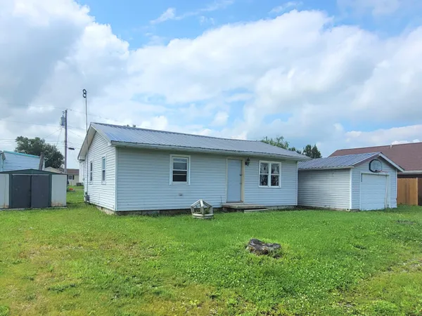 $69,900 | 115 Lakeview Drive, Celina, OH 45822