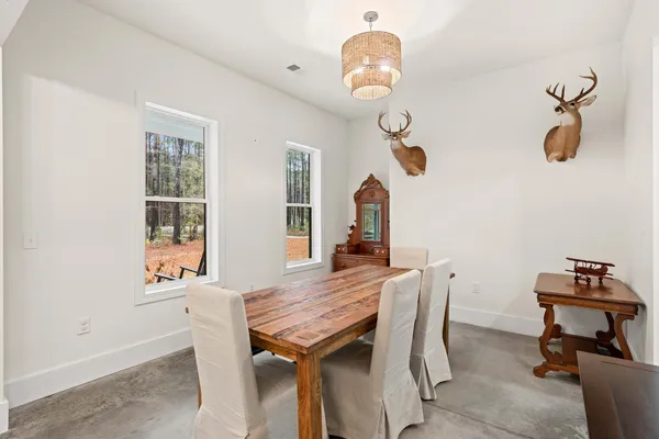 $1,225,000 | 1183 State Rd S-10-98, Awendaw, SC 29429