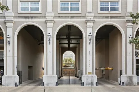 $390,000 | 1750 St Charles Avenue, Unit 633, New Orleans, LA 70130