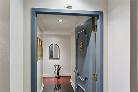 $390,000 | 1750 St Charles Avenue, Unit 633, New Orleans, LA 70130