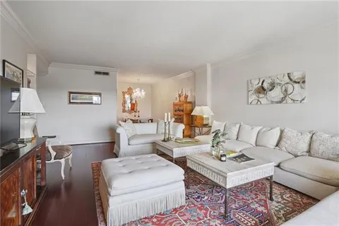 $390,000 | 1750 St Charles Avenue, Unit 633, New Orleans, LA 70130