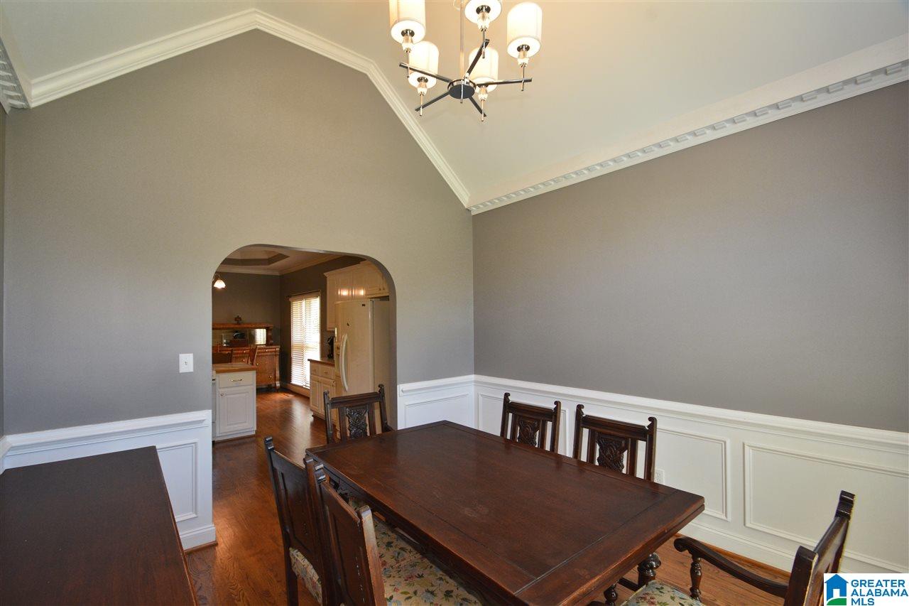 613 Meadow Ridge Drive Birmingham, AL 35242 - Photo 12 of 40