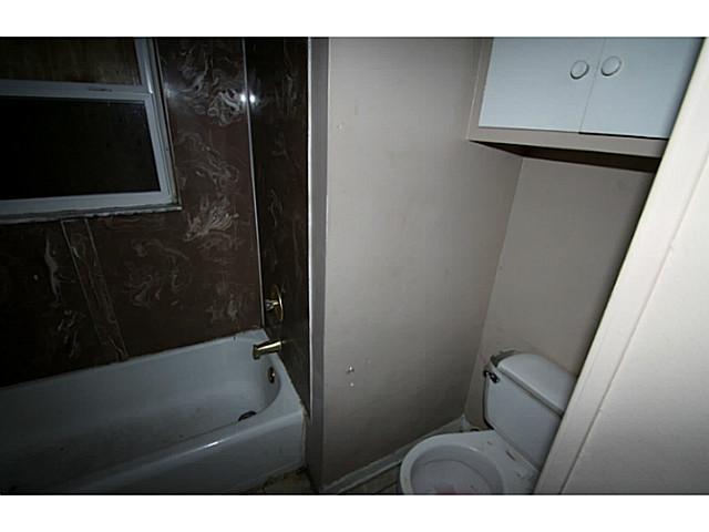 2885 Howey Road Columbus, OH 43224 - Photo 7 of 25