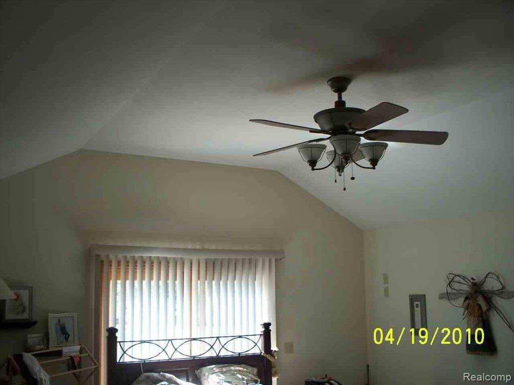 7048 Perry Road Grand Blanc, MI 48439 - Photo 4 of 8 Photo3