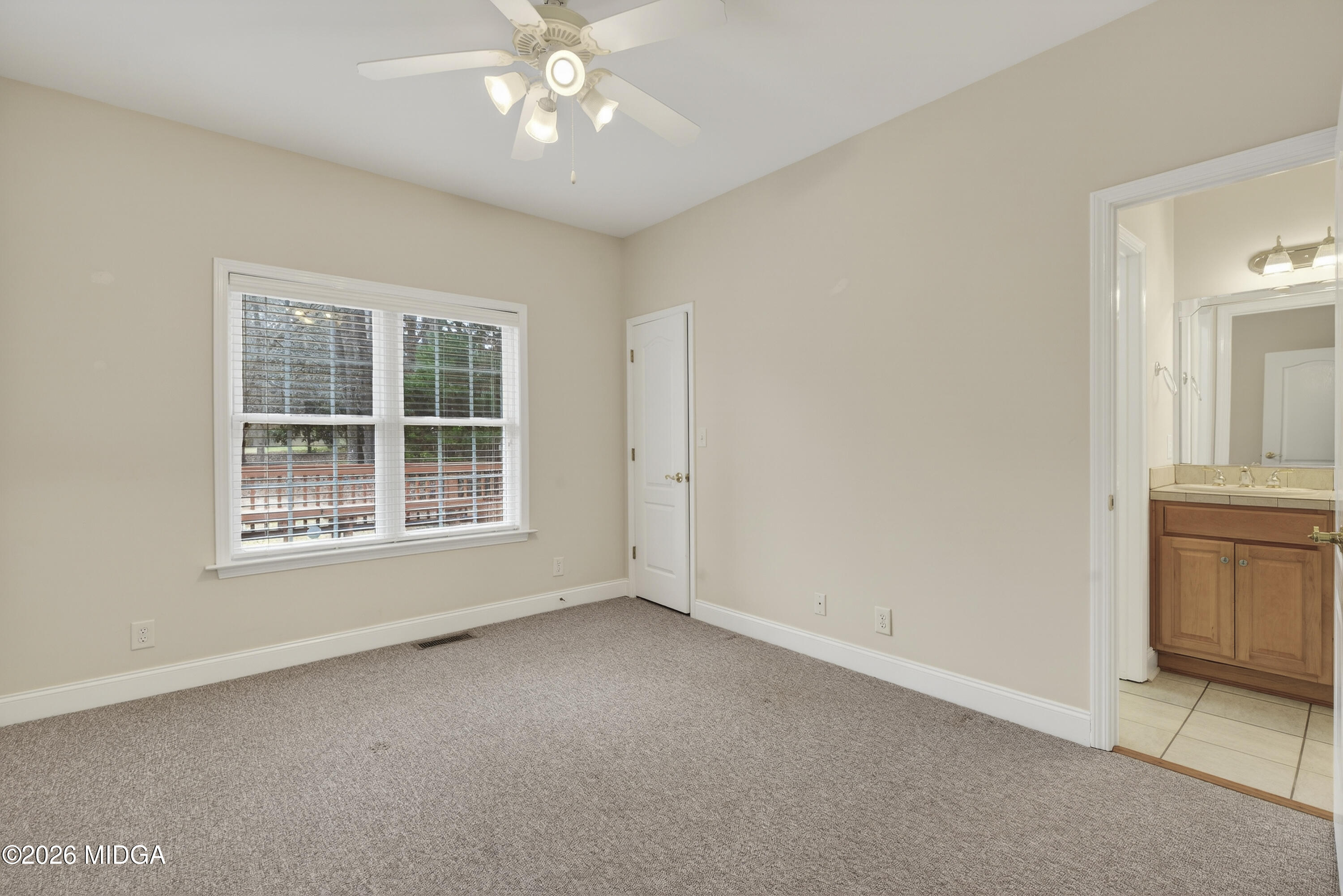 156 Cambridge Way Macon, GA 31220 - Photo 32 of 56 156 Cambridge Way-07358