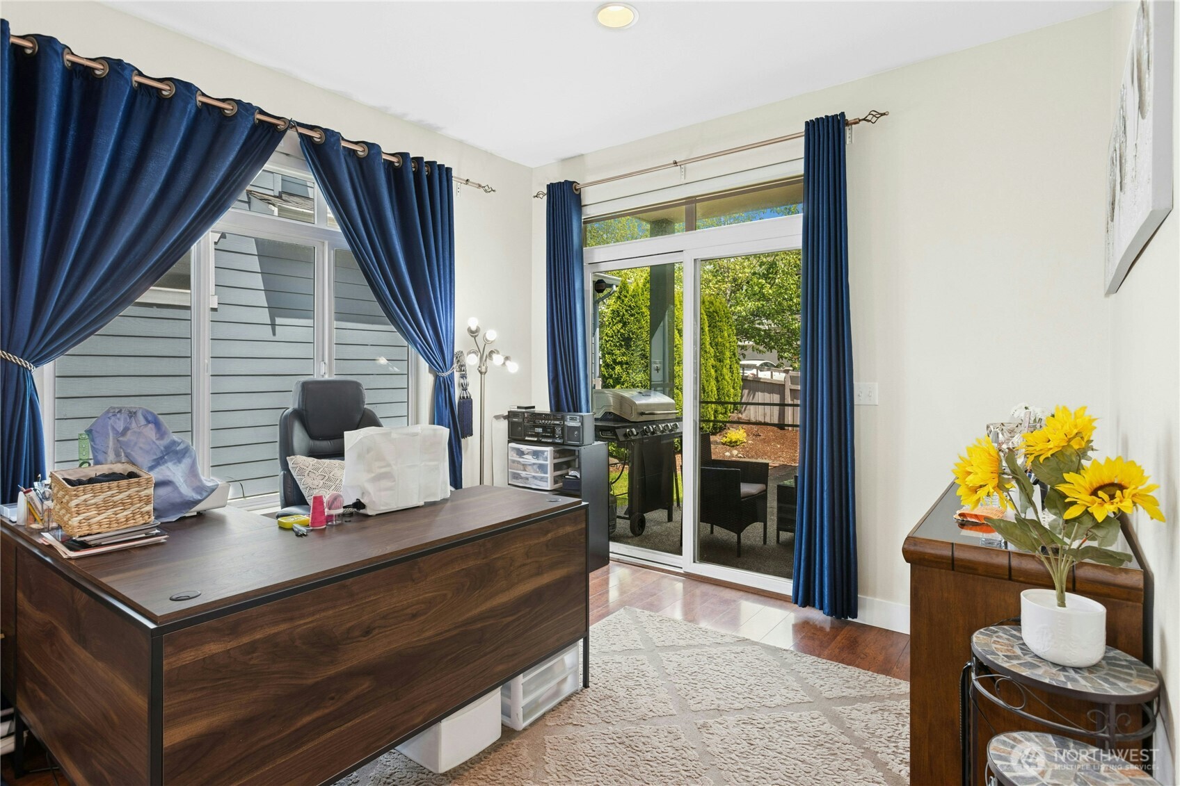 16918 Woodside Drive Southeast Renton, WA 98058 - Photo 15 of 32