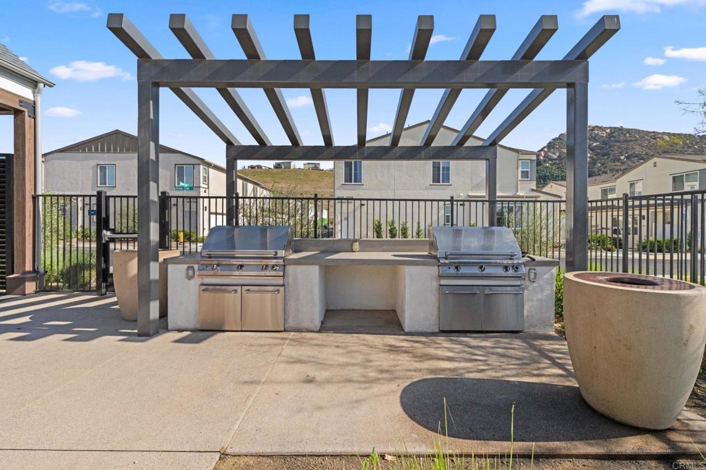 256 Hass Lane Fallbrook, CA 92028 - Photo 46 of 54 BBQ Area