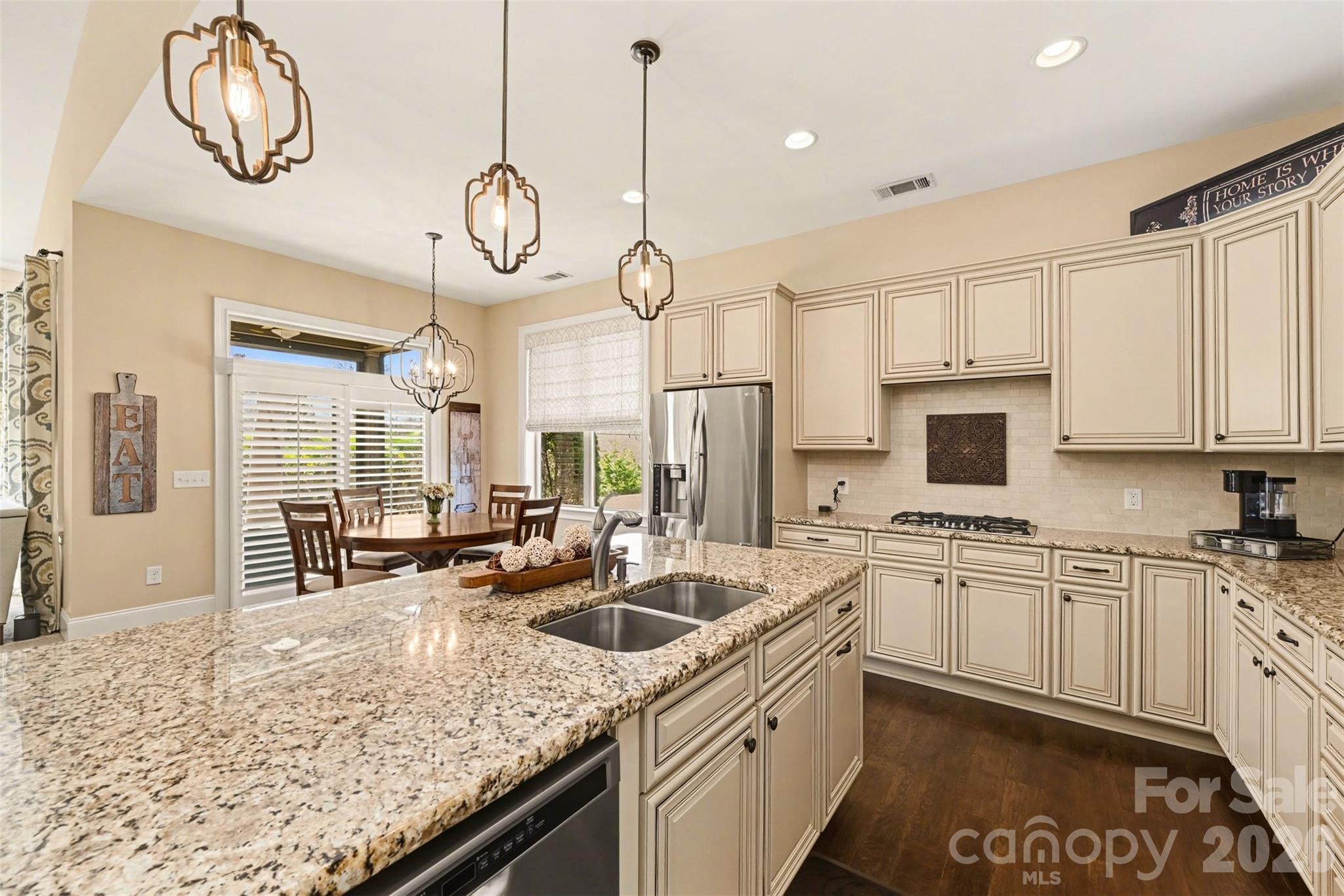 15523 Lake Ridge Road Charlotte, NC 28278 - Photo 12 of 40 Gallery Image 12