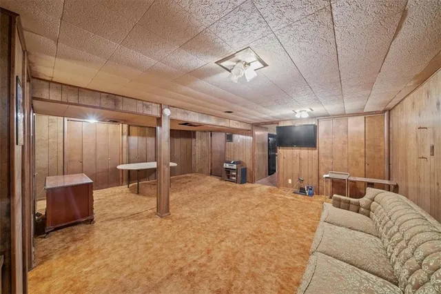 $239,000 | 4942 North Flora Avenue, Kansas City, MO 64118