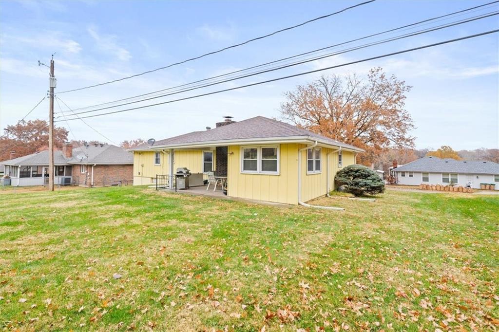 4942 North Flora Avenue Kansas City, MO 64118 - Photo 27 of 31