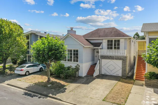 $1,198,000 | 83 Parkside Avenue, Daly City, CA 94015