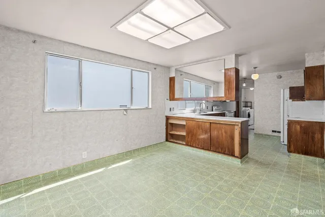 $1,198,000 | 83 Parkside Avenue, Daly City, CA 94015