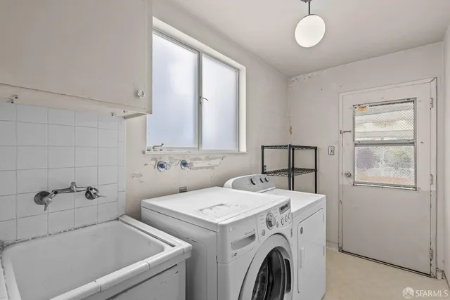 $1,198,000 | 83 Parkside Avenue, Daly City, CA 94015