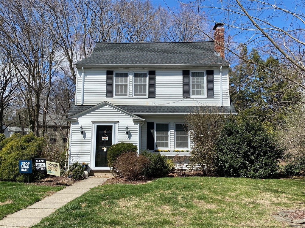 22 Cleveland Road Wellesley, MA 02481 - Photo 1 of 22