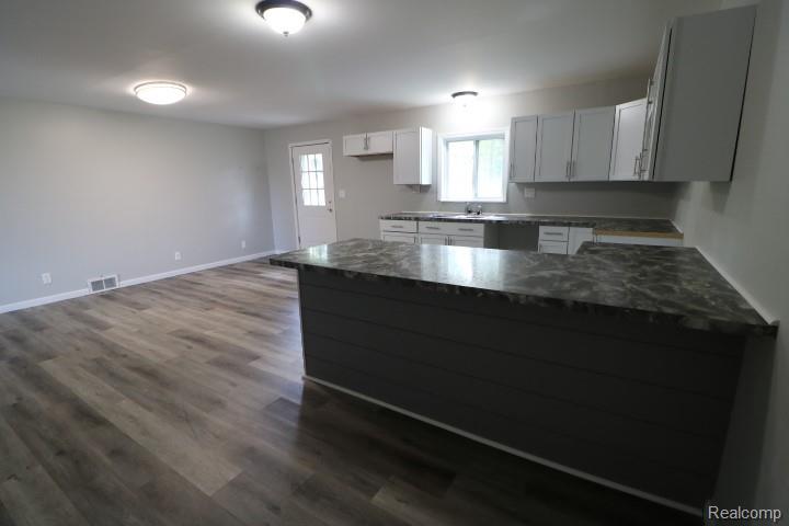 15021 Speaker Road Yale, MI 48097 - Photo 3 of 14 Gallery Image 3