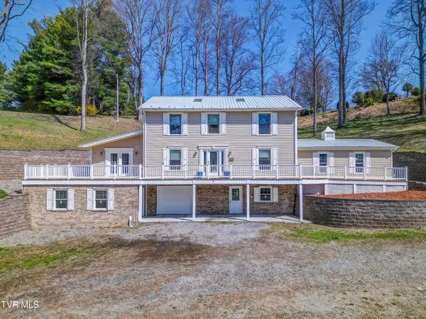 $440,000 | 249 Panorama Drive, Marion, VA 24354