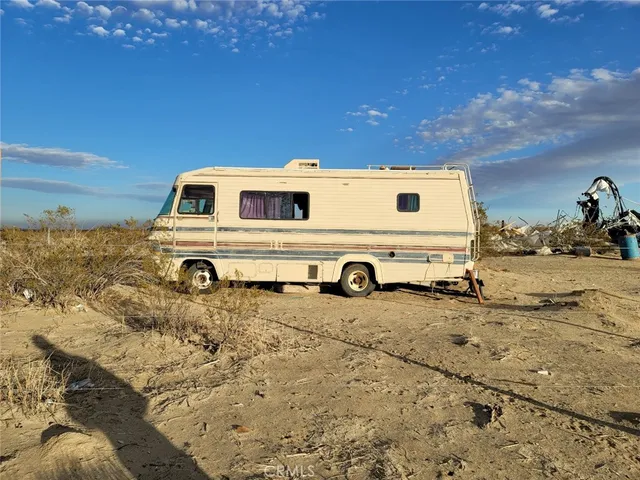 $19,998 | 0 190 St & Avenue, Llano, CA 93544