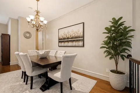$825,000 | 3907 Cole Avenue, Unit 3, Dallas, TX 75204
