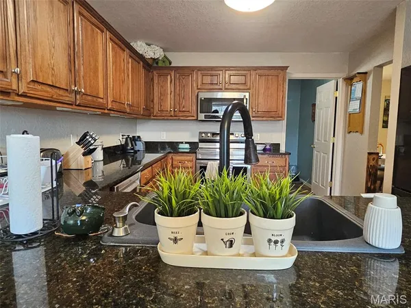 $439,000 | 20381 Heritage Road, St. Robert, MO 65584