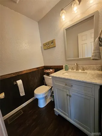 $439,000 | 20381 Heritage Road, St. Robert, MO 65584