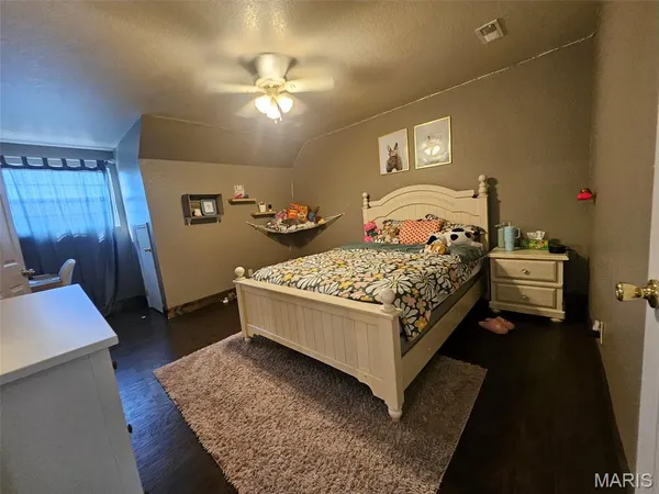 $439,000 | 20381 Heritage Road, St. Robert, MO 65584