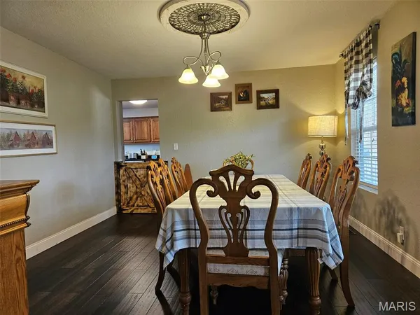 $439,000 | 20381 Heritage Road, St. Robert, MO 65584