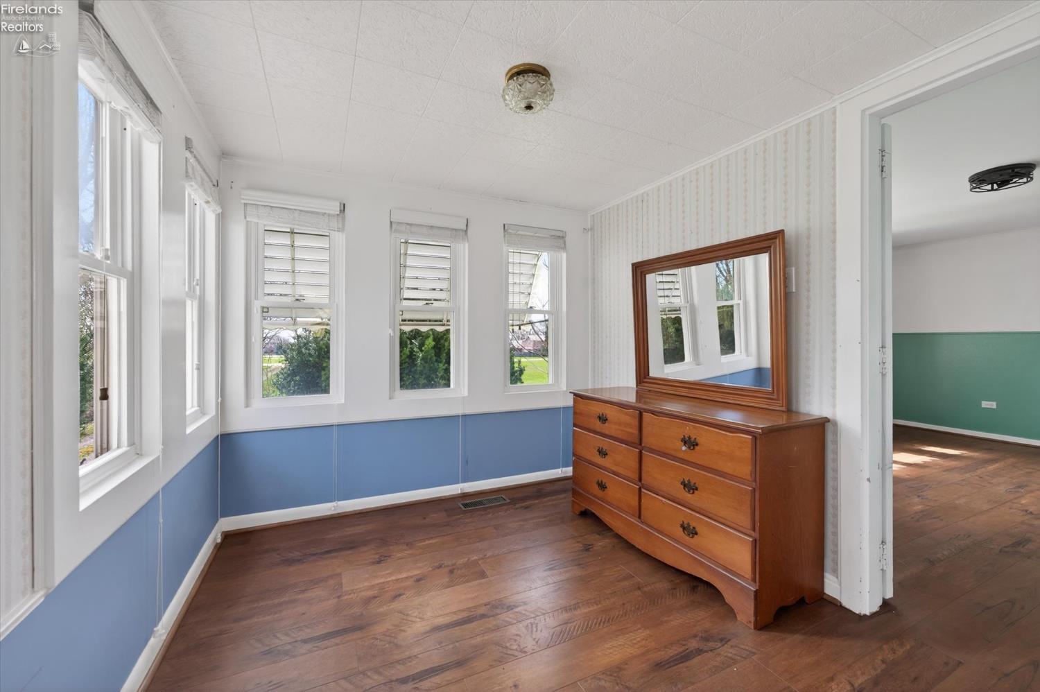 1641 Langram Road Put In Bay, OH 43456 - Photo 16 of 41 Gallery Image 16
