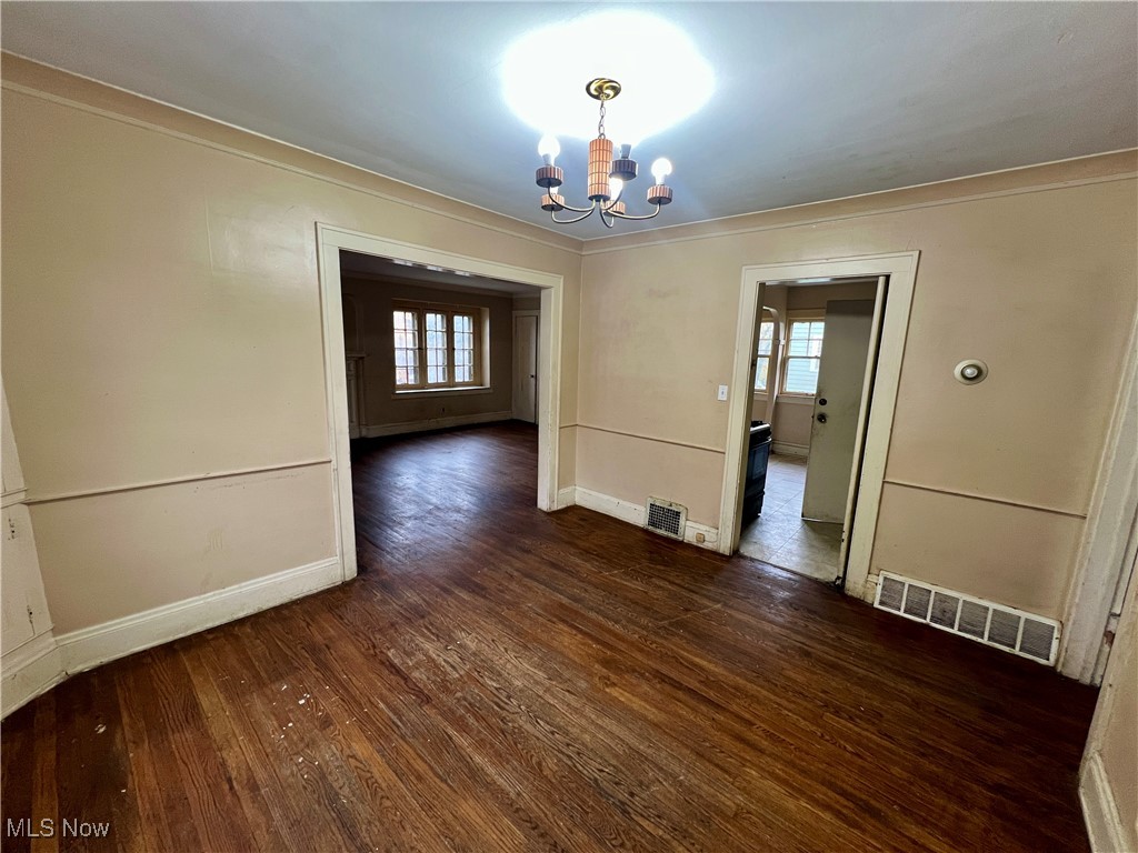 3560 Avalon Road Cleveland, OH 44120 - Photo 19 of 42