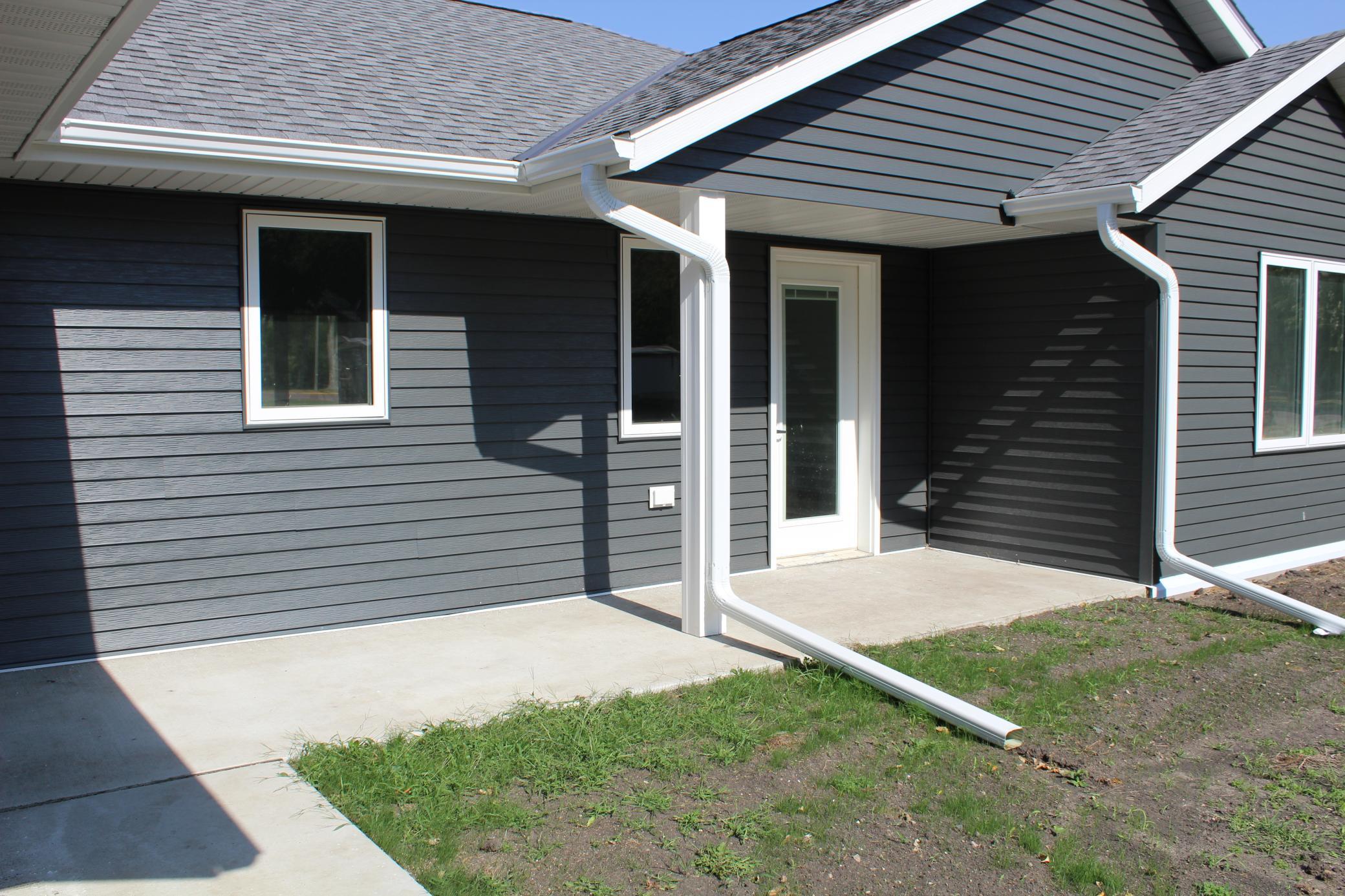 131 Main Street East Trimont, MN 56176 - Photo 5 of 73