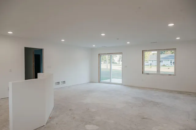 $389,900 | 131 Main Street East, Trimont, MN 56176